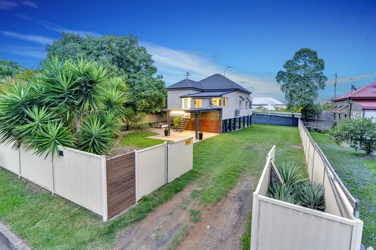 4 Feeney Lane, East Ipswich QLD 4305