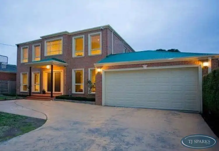 168 Mount Eliza Way