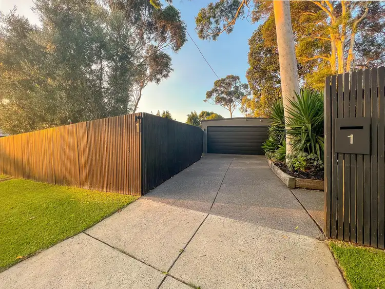 1 St Kilda Street, Mount Eliza VIC 3930