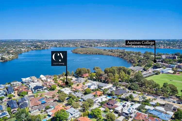 1 Unwin Crescent, Salter Point WA 6152