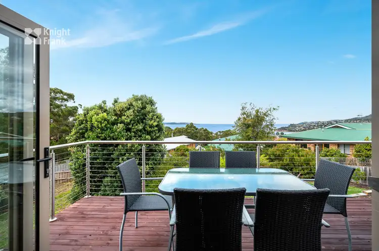 7 Jade Court, Blackmans Bay TAS 7052
