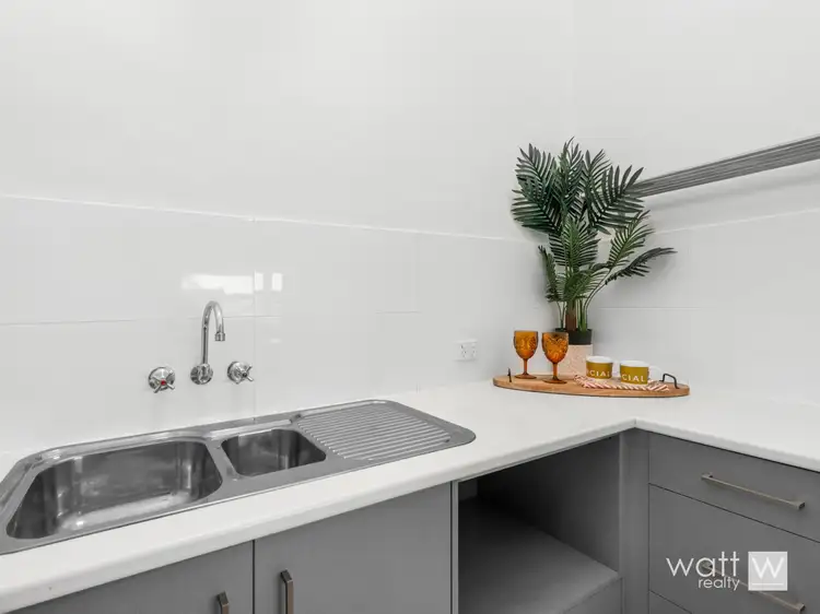 Sixth view of Homely unit listing, 5/70 Kent Road, Wooloowin QLD 4030