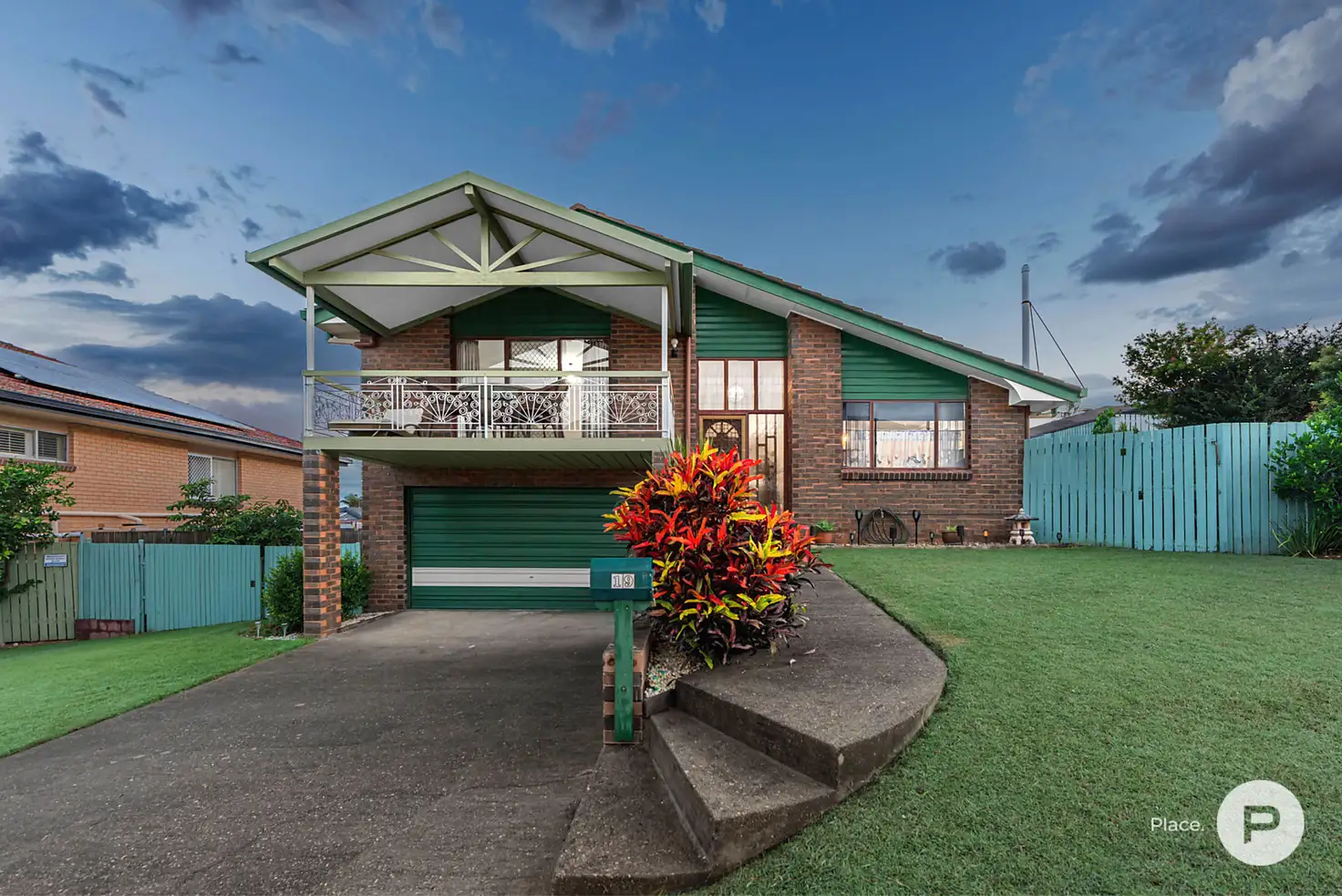 Main view of Homely house listing, 19 Glen Nevis Street, Mansfield QLD 4122