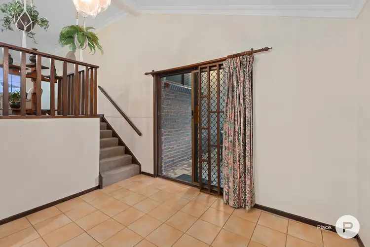 Fifth view of Homely house listing, 19 Glen Nevis Street, Mansfield QLD 4122