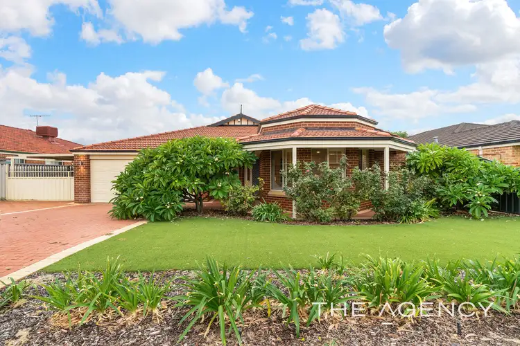 64 Roxburgh Circle, Kinross WA 6028