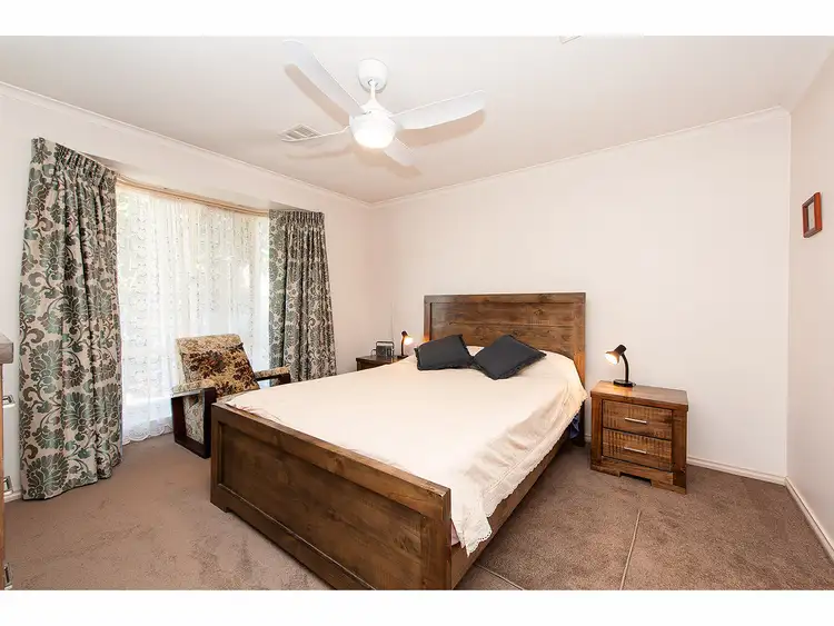 Seventh view of Homely house listing, 3 Owen Court, Lavington NSW 2641