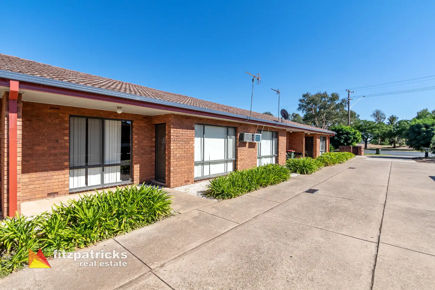 Main view of Homely flat listing, 3/76 Travers Street, Wagga Wagga NSW 2650