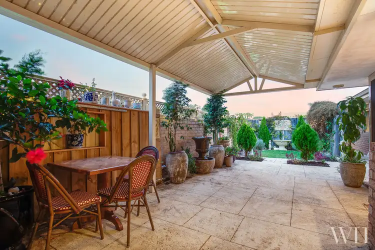 6 Cleopatra Street, Palmyra WA 6157