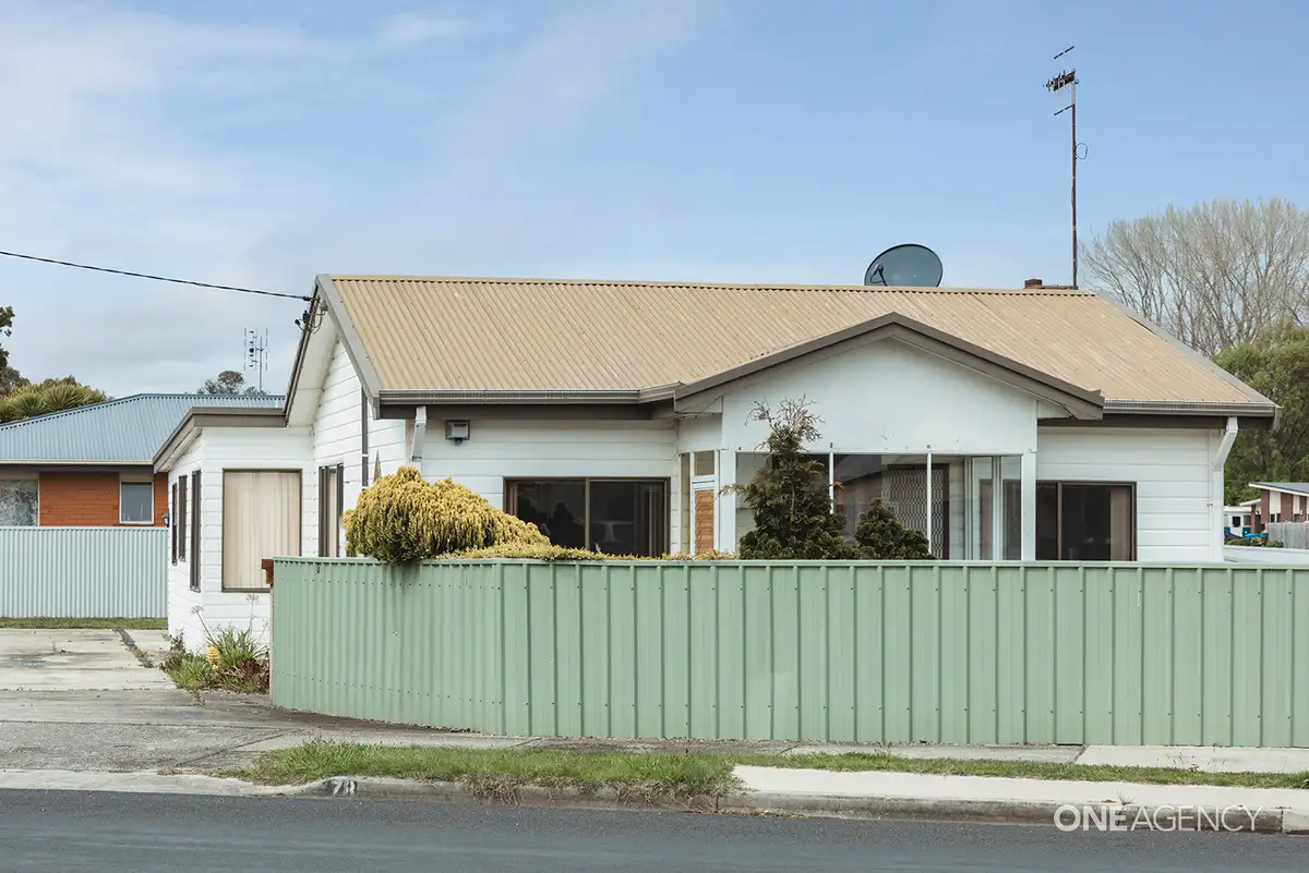 Main view of Homely villa listing, 1/78 Inglis Street, Wynyard TAS 7325