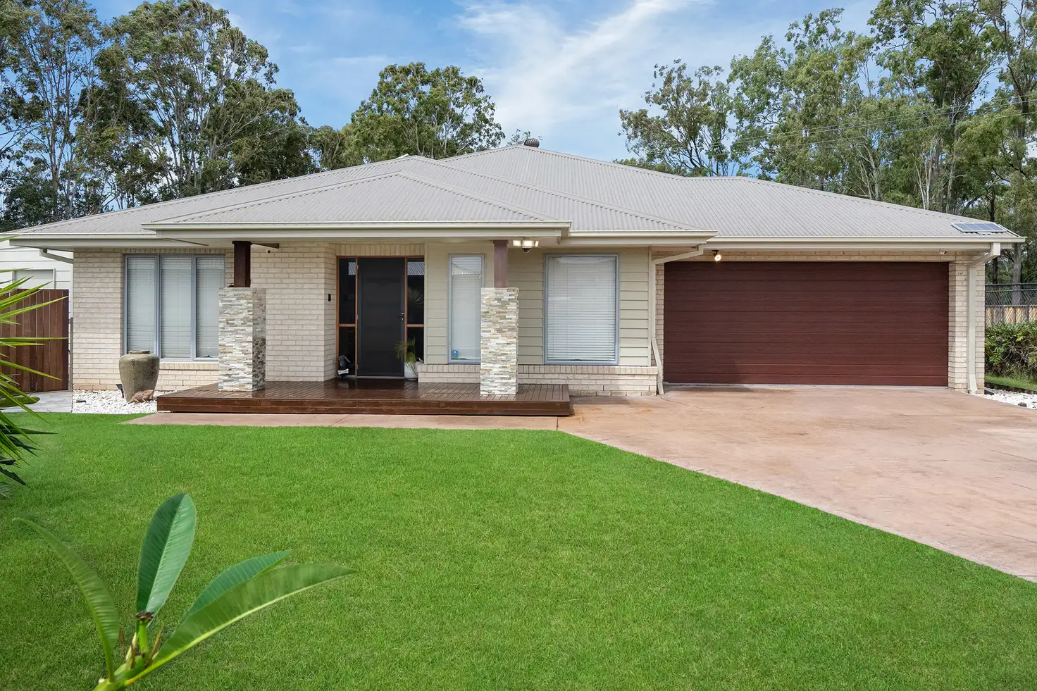 Main view of Homely house listing, 34 Pebble Beach Drive, Windaroo QLD 4207