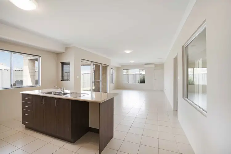 Sixth view of Homely house listing, 2 Perks Lane, Baldivis WA 6171
