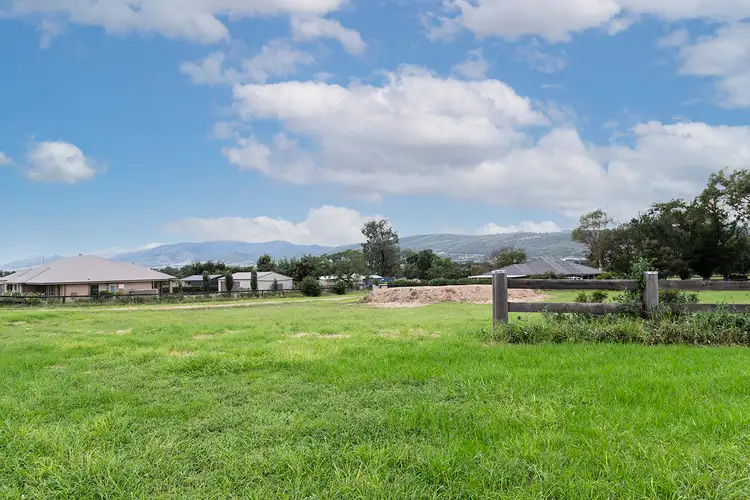 2A Somerset Place, Scone NSW 2337