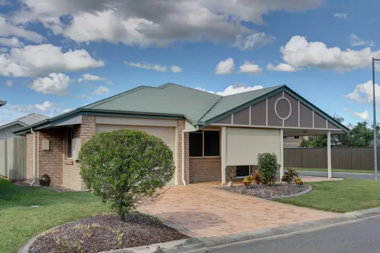 Villa 411/74-98 Emerald Park Way, Urangan QLD 4655