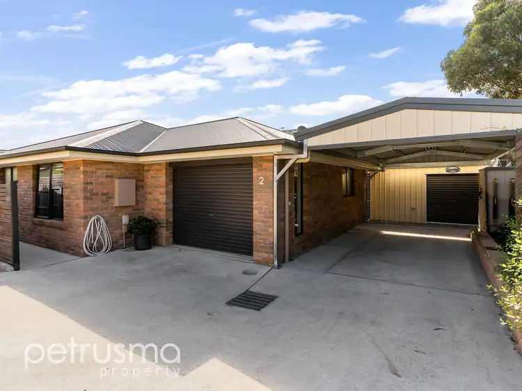 2/4 Lomandra Drive, Blackmans Bay TAS 7052