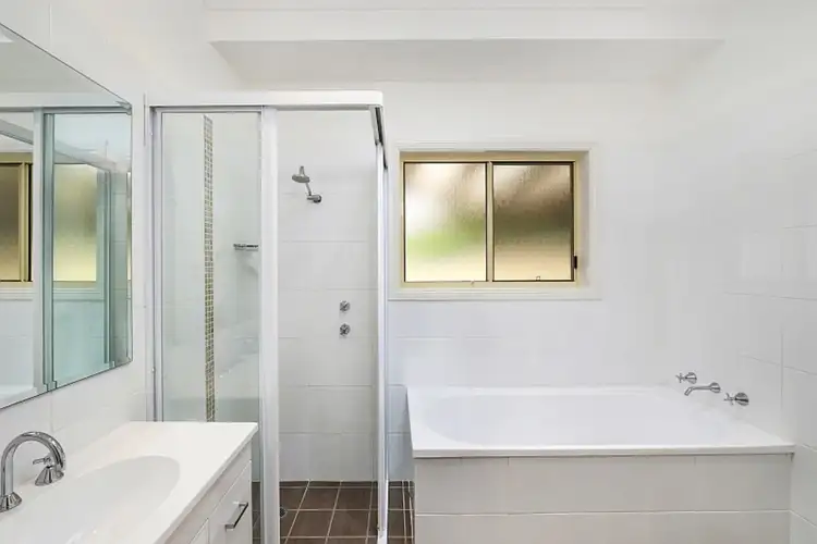 Seventh view of Homely house listing, 34 Sandpiper Place, Green Point NSW 2251