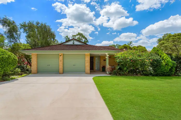 8 Equestrian Drive, Yamanto QLD 4305