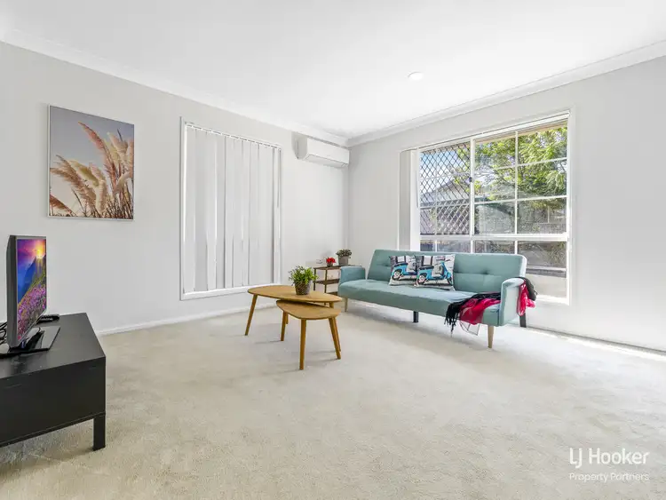 Second view of Homely townhouse listing, 2/7 Vinal Street, Robertson QLD 4109