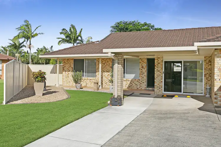 2/9 Crimson Court, Miami QLD 4220