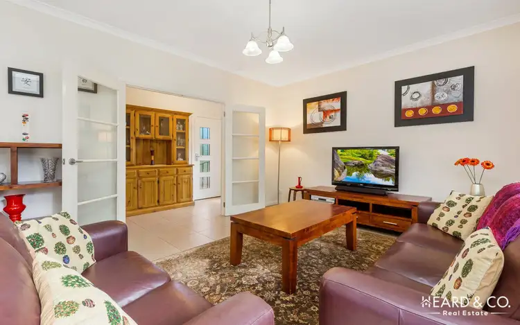 Second view of Homely house listing, 10 Magpie Court, Strathfieldsaye VIC 3551