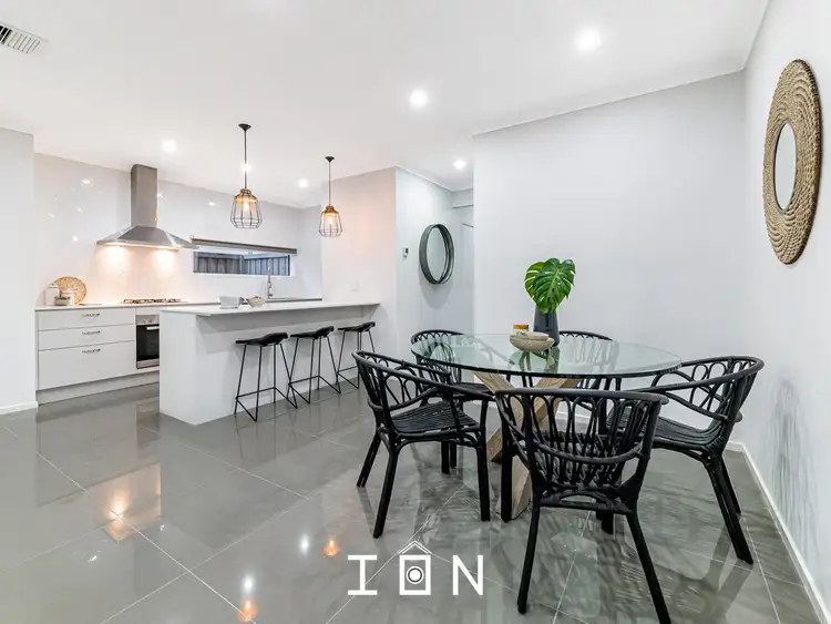 Sixth view of Homely house listing, 4 Maggie Street, Cranbourne East VIC 3977