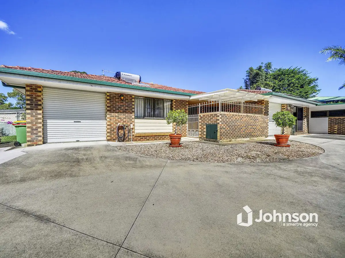 Main view of Homely villa listing, 2/7 Hampton Court, Birkdale QLD 4159