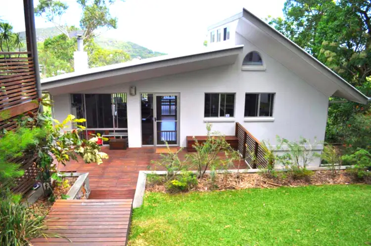 138 Centenary Heights Road, Coolum Beach QLD 4573