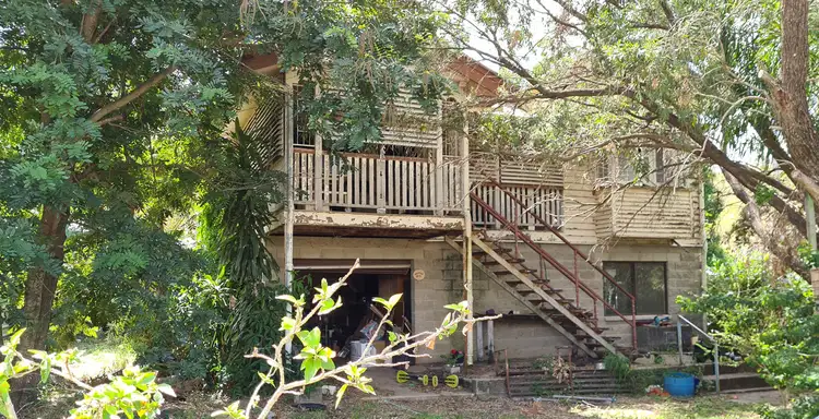 6 Gordon Lane, Mount Morgan QLD 4714
