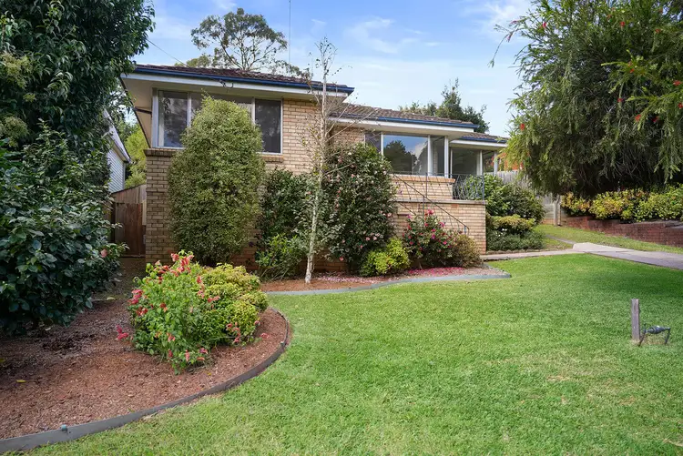 8 Alliott Street, Bradbury NSW 2560