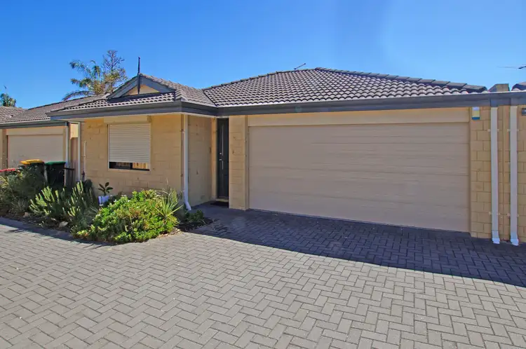 2/12 Hepburn Way, Balga WA 6061
