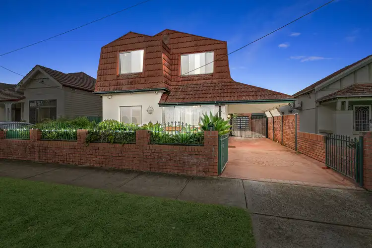 4 Linthorn Avenue, Croydon Park NSW 2133