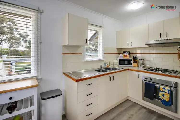Sixth view of Homely house listing, 34 Gilmore Street, Mount Austin NSW 2650