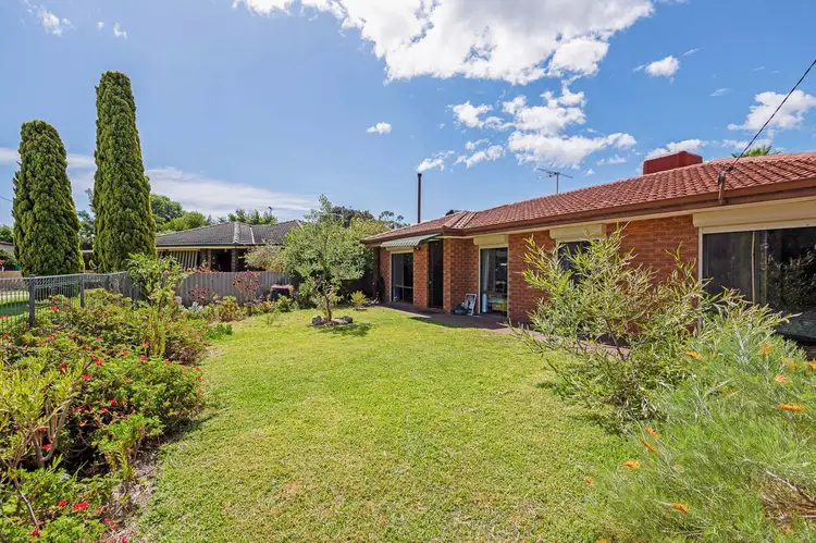 Second view of Homely house listing, 2 Dyson Court, Camillo WA 6111