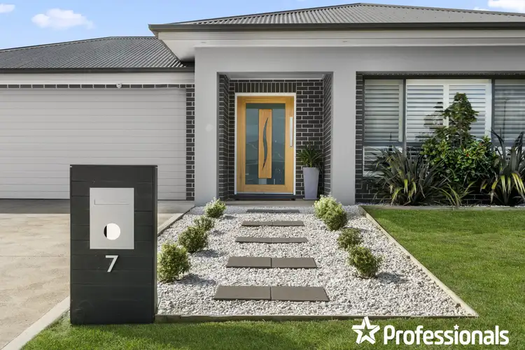 7 Kemp Street, Eglinton NSW 2795