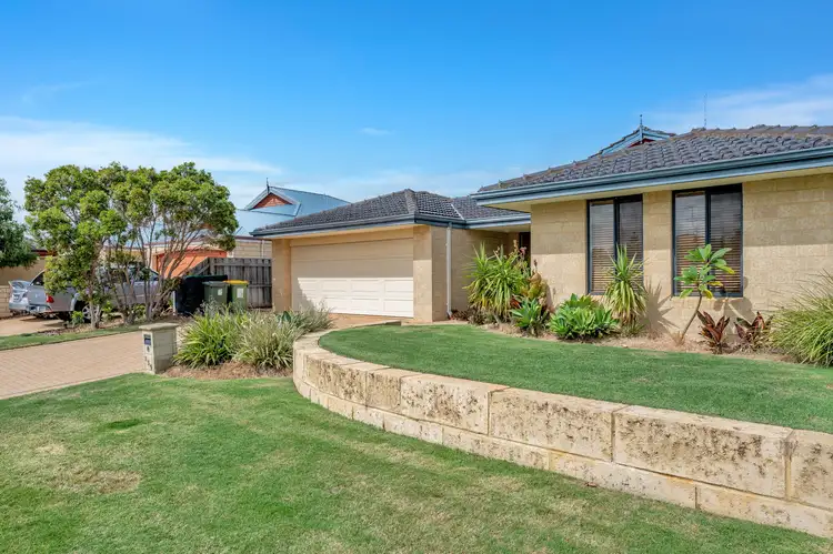 159 Peelwood Parade, Halls Head WA 6210