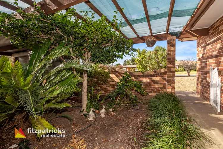 Sixth view of Homely house listing, 28 Langi Crescent, Glenfield Park NSW 2650