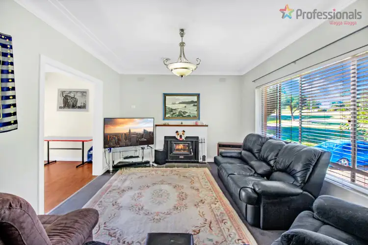 Third view of Homely house listing, 7 Mount Street, Kooringal NSW 2650