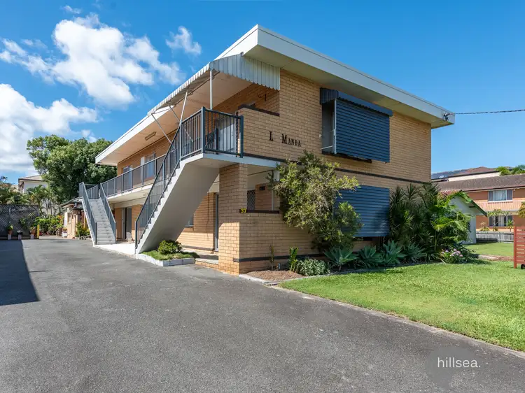 2/37 Middle Street, Labrador QLD 4215