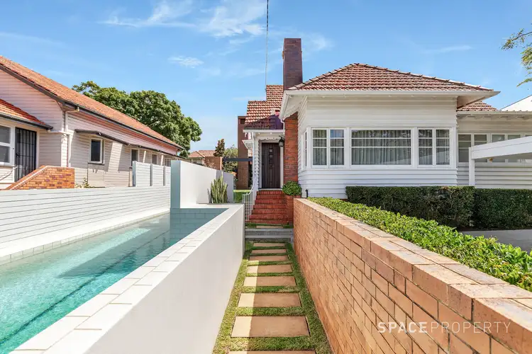 22 Bonney Avenue, Clayfield QLD 4011