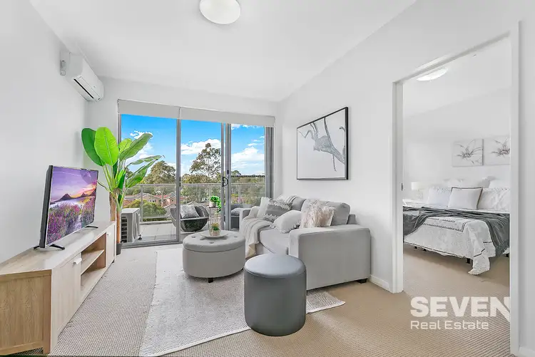 303/11 Robilliard Street, Mays Hill NSW 2145