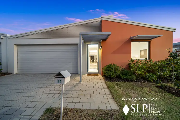 11 Emily Loop, Madeley WA 6065