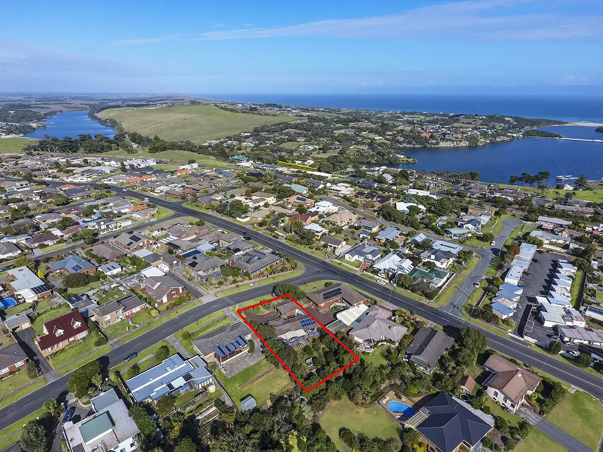 Main view of Homely house listing, 42 Skiddaw Crescent, Warrnambool VIC 3280