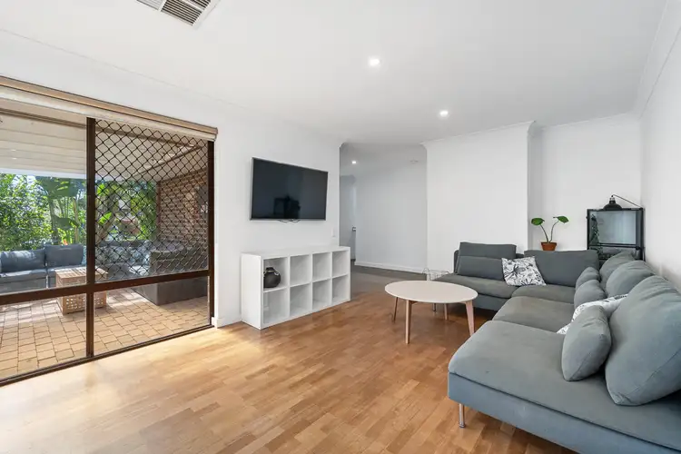 Sixth view of Homely house listing, 25 Nannatee Way, Wanneroo WA 6065