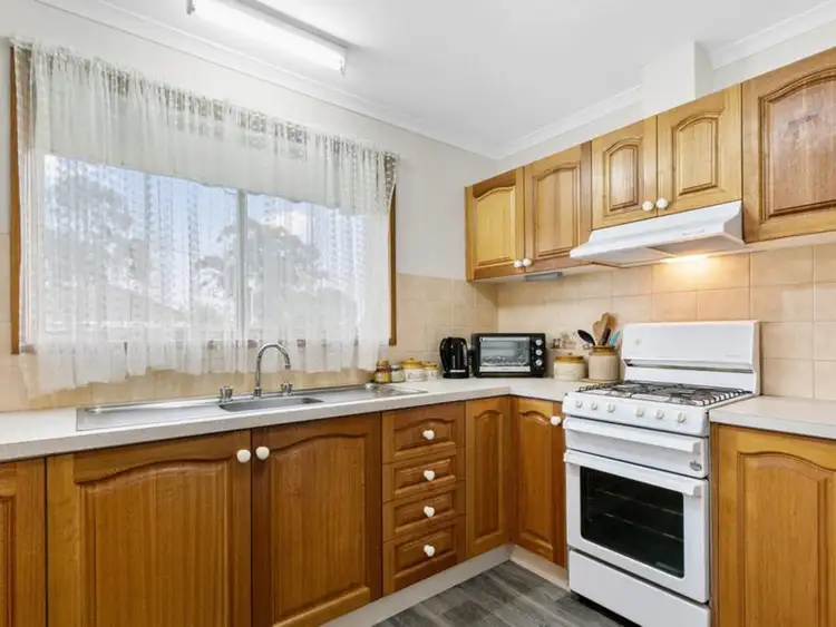 Third view of Homely unit listing, 6 Princess Street, Maffra VIC 3860
