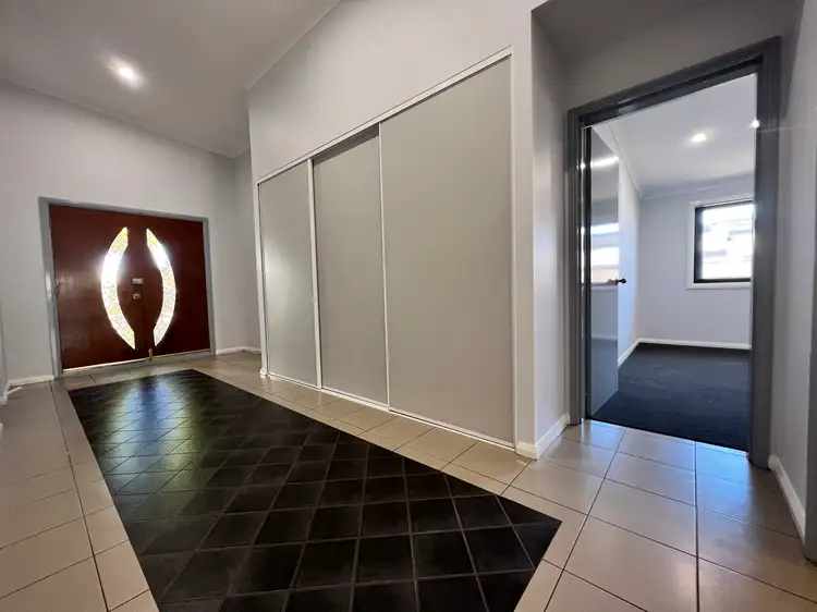 8 Eucalypt Way, South Hedland WA 6722