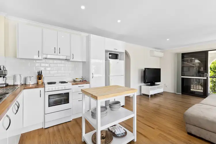 Third view of Homely apartment listing, 3/142 Surf Parade, Broadbeach QLD 4218