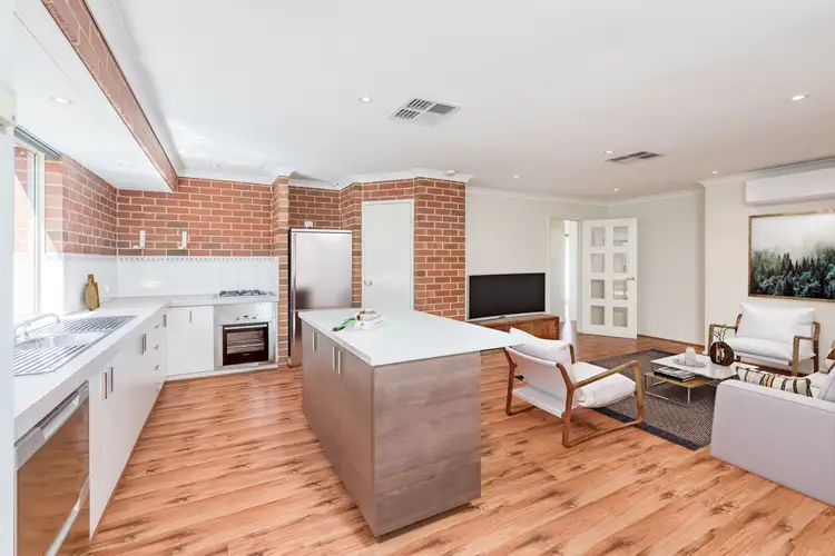 9a Dundee Street, Leeming WA 6149