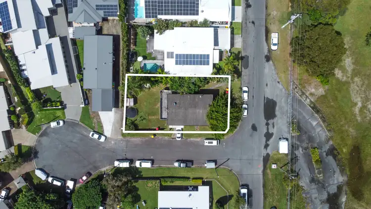 49 Binya Avenue, Coolangatta QLD 4225