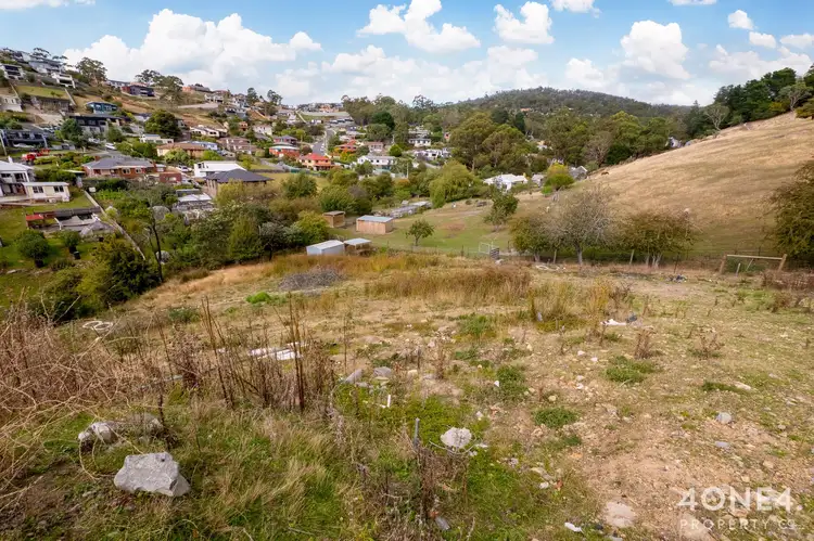 20 Ancanthe Avenue, Lenah Valley TAS 7008