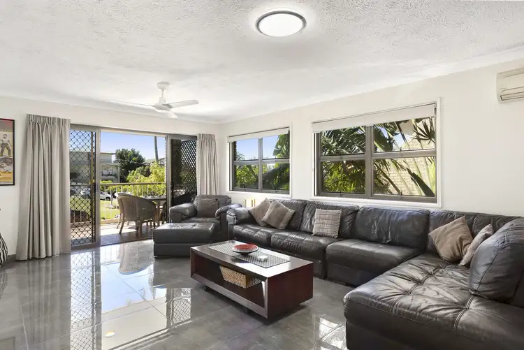 1/36 Ewart Street, Burleigh Heads QLD 4220