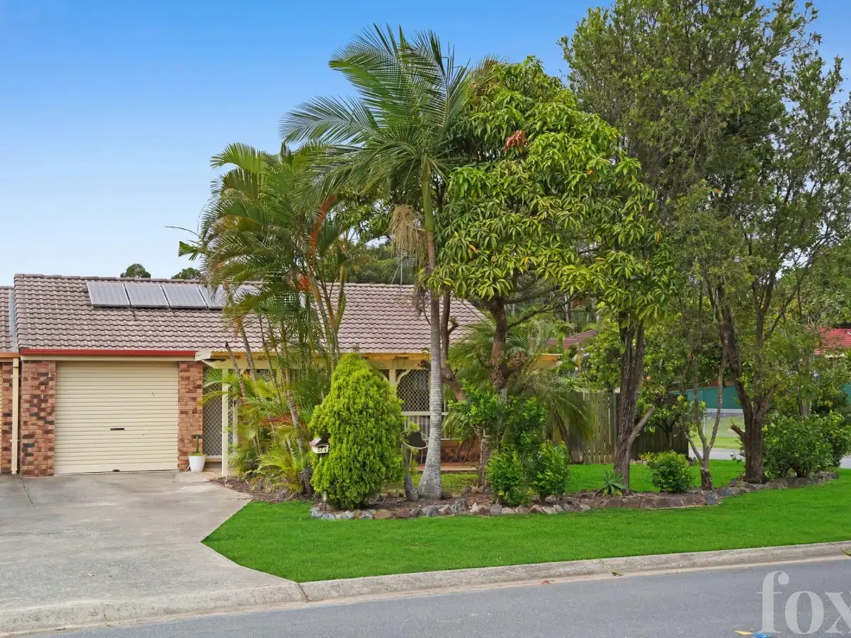 Main view of Homely semi-detached listing, 2/6 Hentdale Court, Labrador QLD 4215